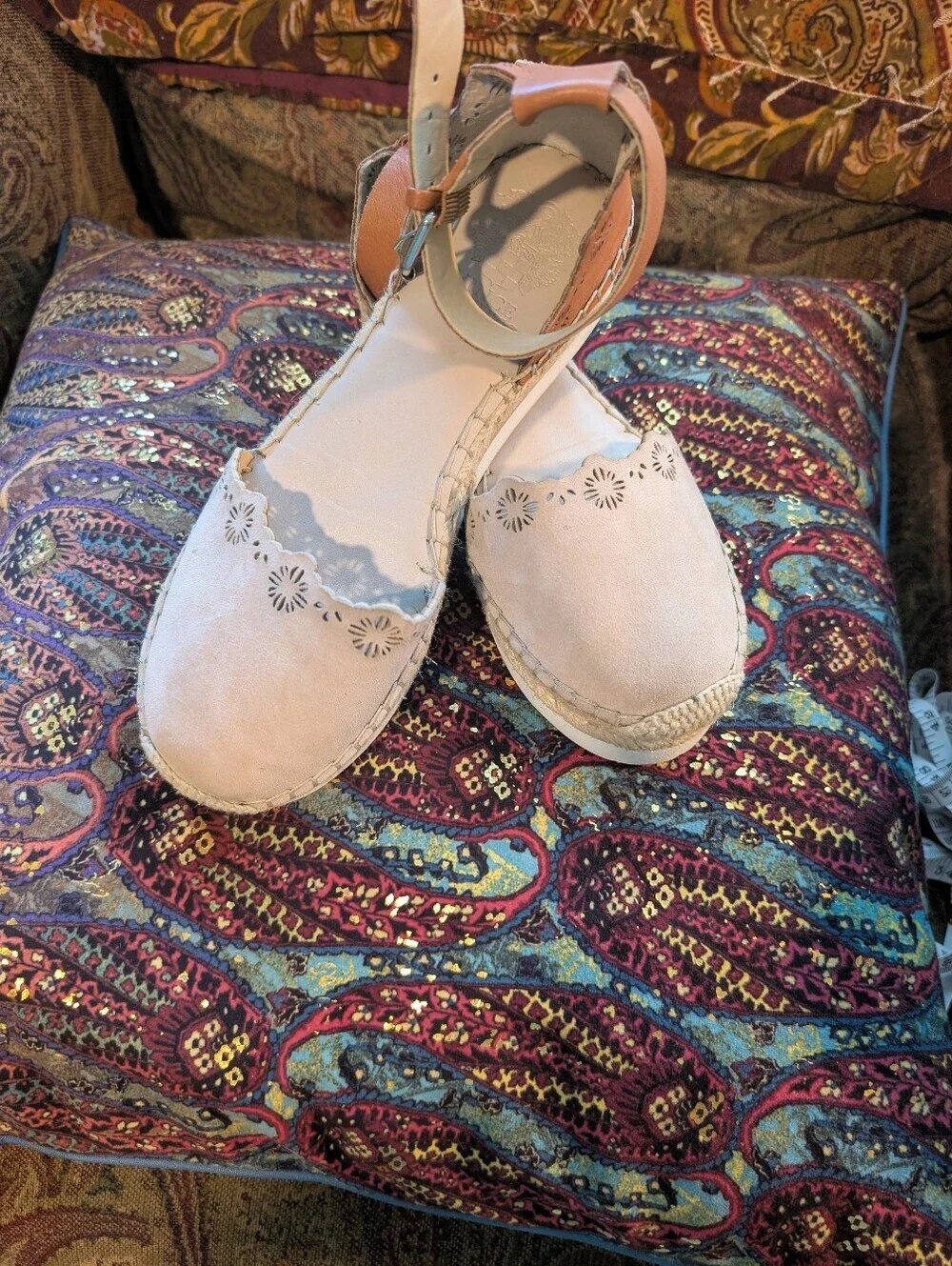 Vince Camuto these vince